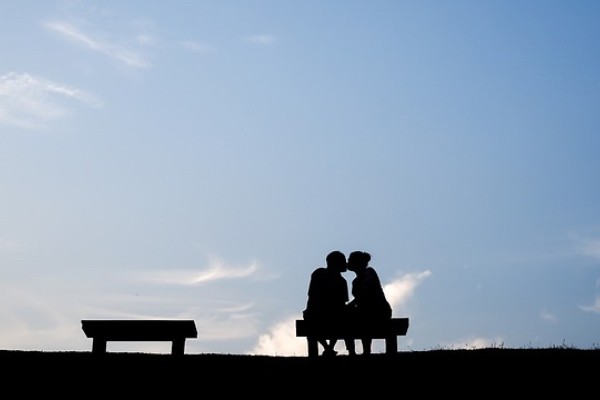 女朋友说对我没有感觉了，该怎么挽回？