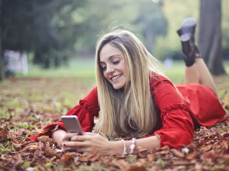 想追一个女孩怎么和她聊天_【倒追模型】如何通过聊天，让女生追着你跑？