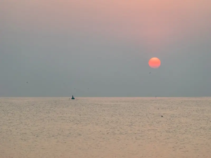 送女生什么礼物比较好_朋友生日送什么礼物好？体面又不贵，送出专属她的浪漫与幸福感