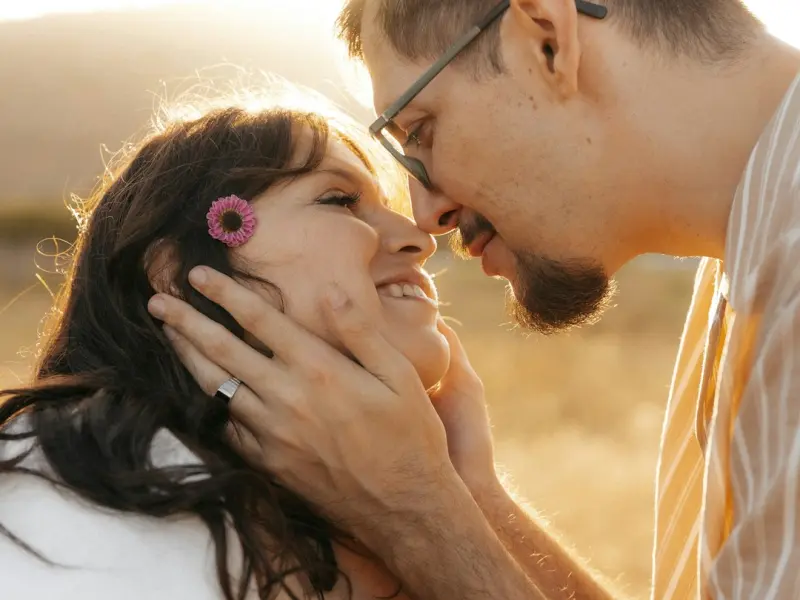 哪种女人能搞定天蝎男_天蝎座男人会娶什么样的女人回家？