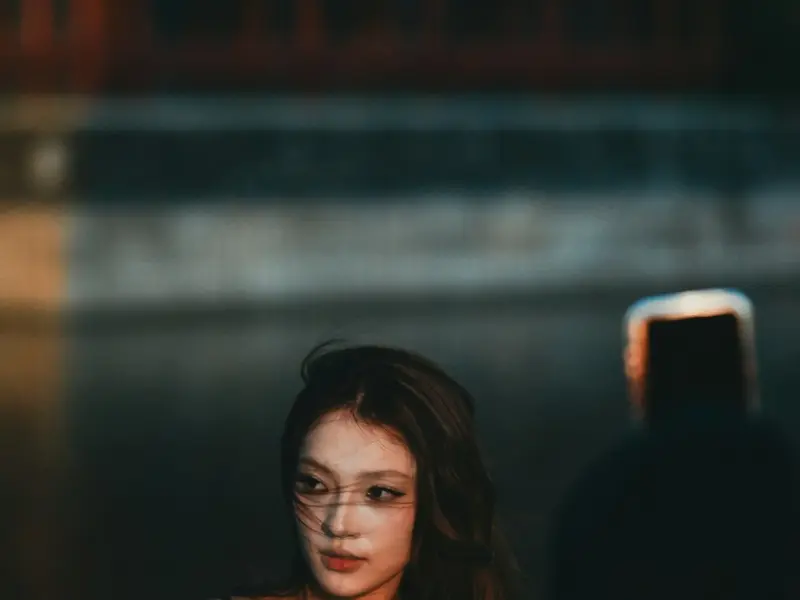 初次见面怎么和女生聊天_男人想约女人出来，别问“有空吗”，试试这三句，她一准答应