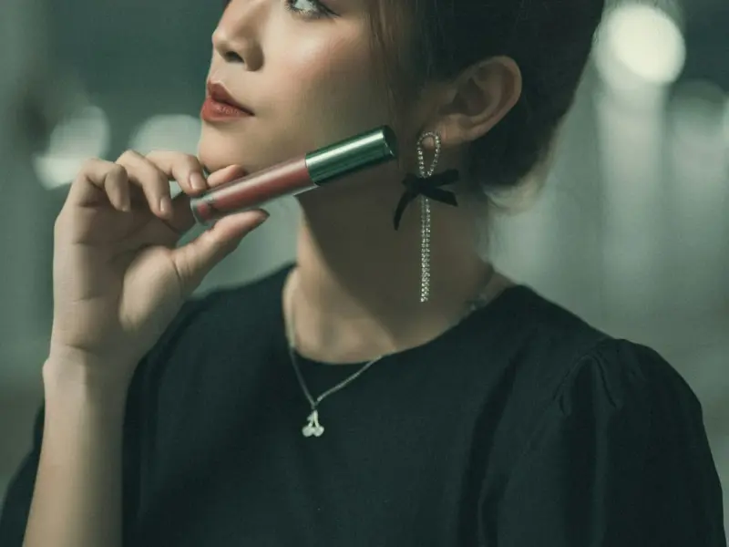 第一次见面送女生礼物_相亲第一次见面送什么礼物好？别太贵，实用又不尴尬的最贴心
