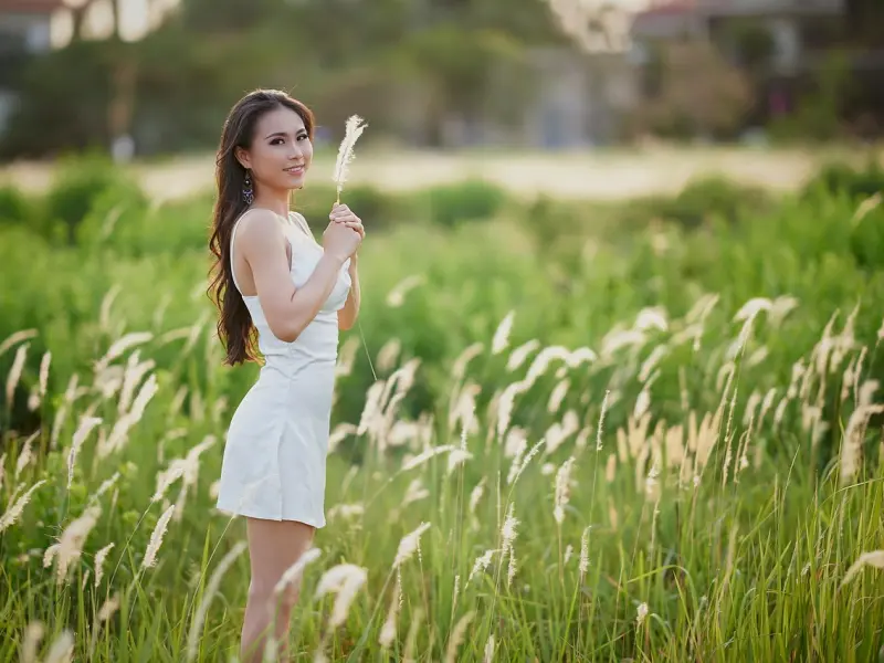 刚加的陌生女孩子怎么聊_加了女孩子微信第一句话怎么聊？轻松破冰话术大全