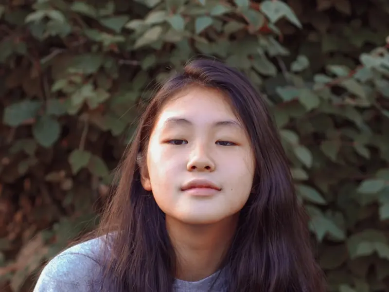 跟刚认识的女生聊天_如何和刚认识的女生聊出好感？