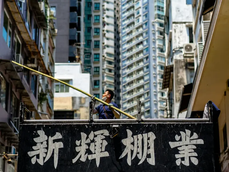 跟狮子男谈恋爱需要注意什么_和狮子座恋爱一定要注意的事！