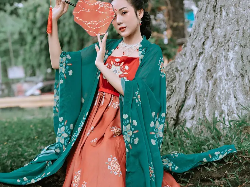 一个女生教你怎么追女生_追女生总是很“被动”？教你一招翻身做主人！