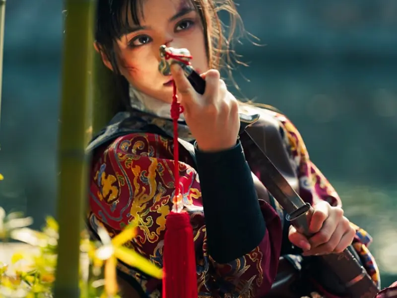 第一次见面送什么礼物给女生_“女友弟弟初次见面就让我送4000的鞋”：细节里面见教养