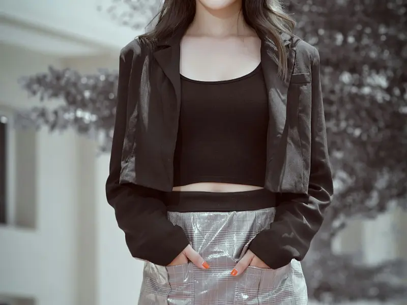 女儿坐月子娘家送什么_女儿生孩子，娘家该插手还是回避？通透的父母心里早有答案