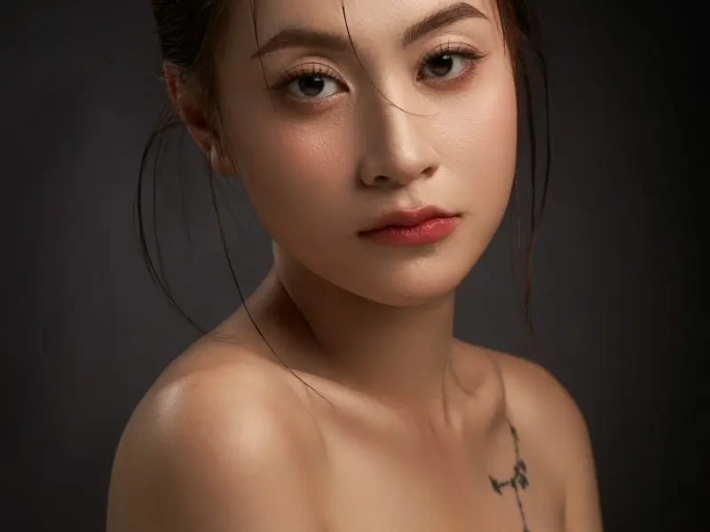 有一个喜欢的女生,该怎么追她_怎么判断一个女生是否喜欢自己，如何去追她？