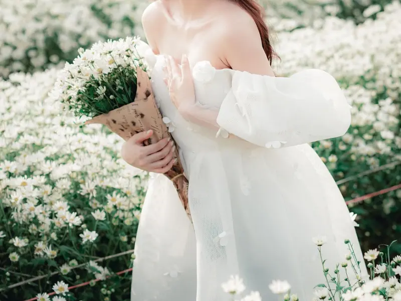 跟女生聊天如何找话题微信_追女生微信聊天找话题 如何和妹子日常聊天